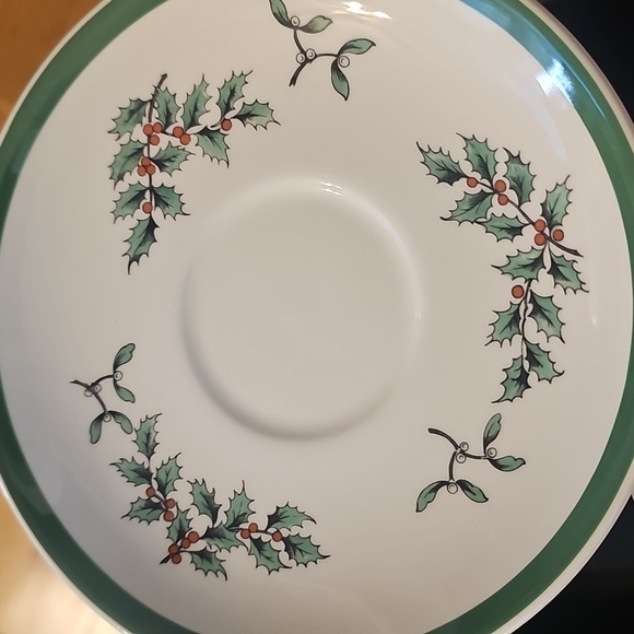 Set Of 4 Spode Christmas Tree Saucers/Plates - Picture 5 of 5